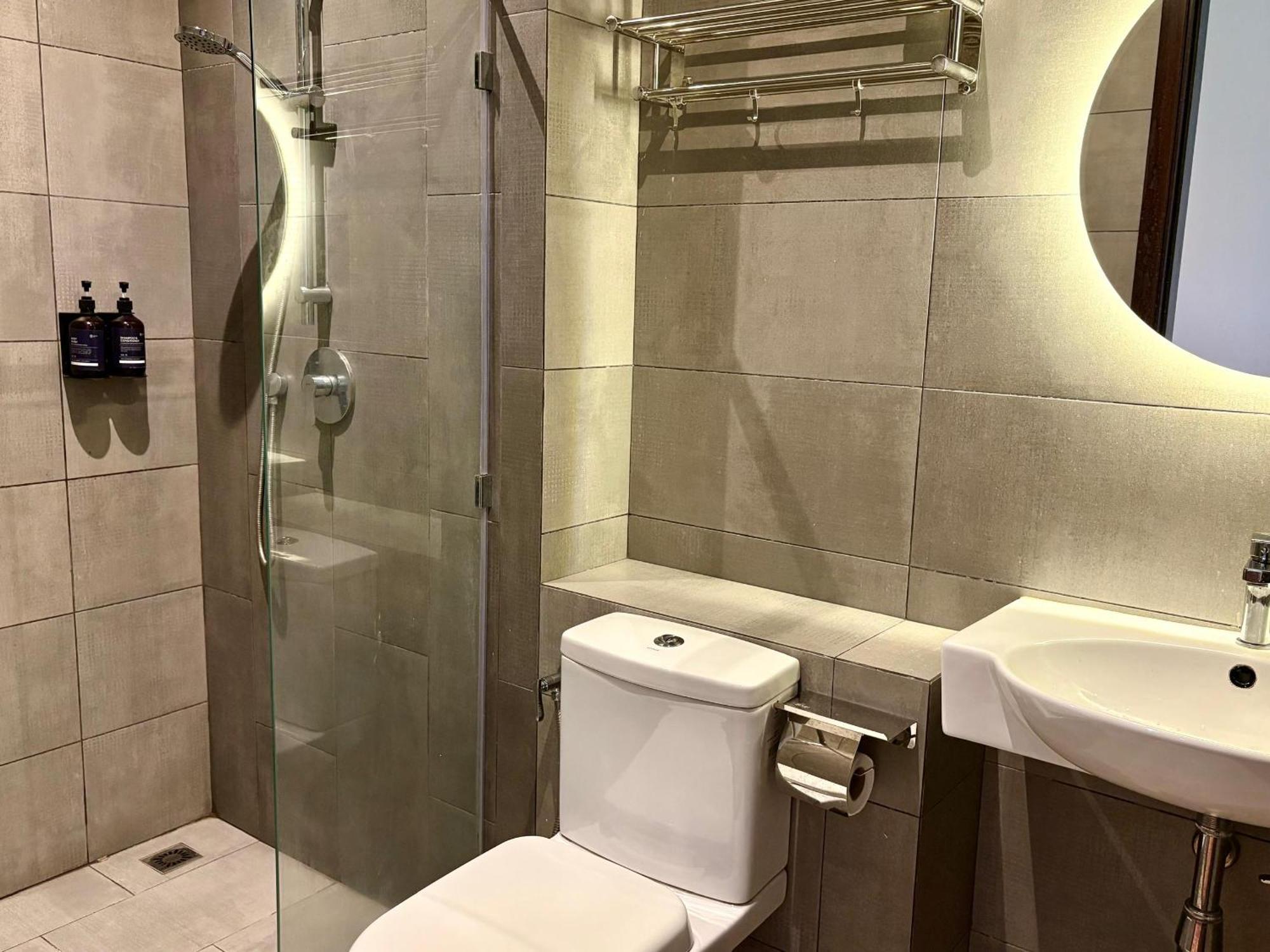 Kavenue Modern By Cse *